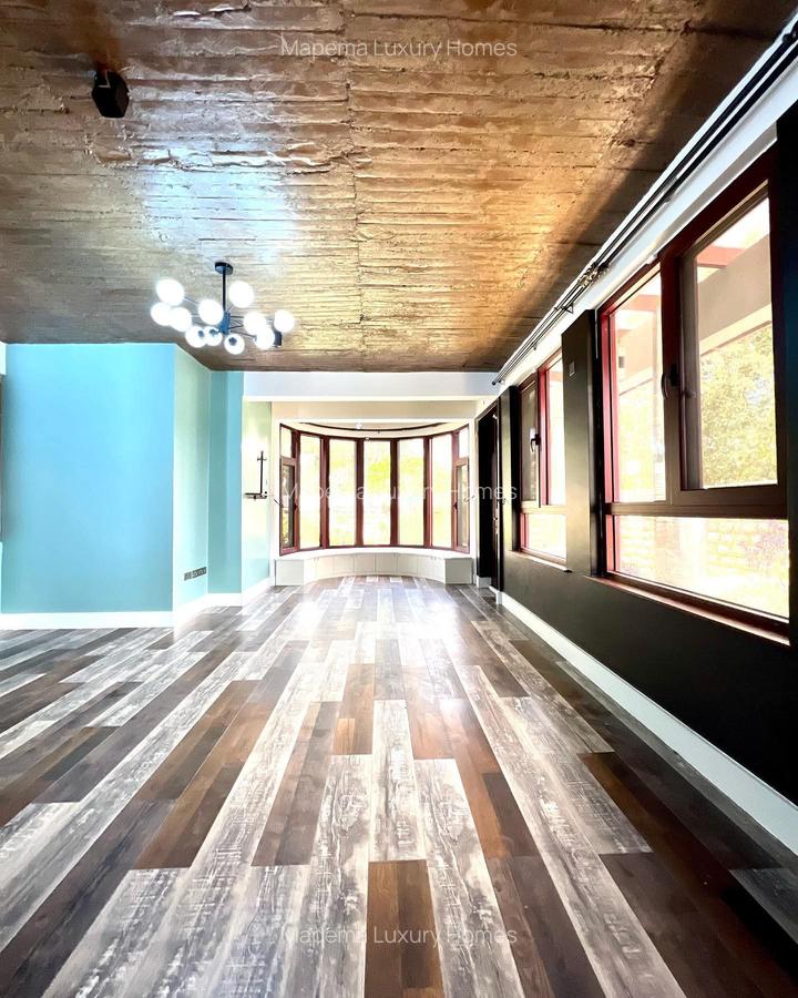4 Bed House with En Suite at Karen - 7
