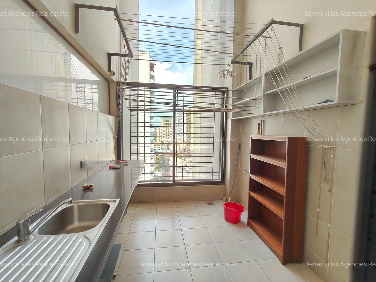 4 Bed Apartment with En Suite at Parklands - 5