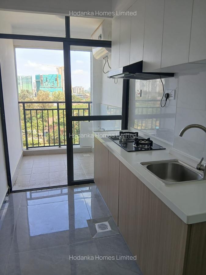 1 Bed Apartment with En Suite in Kilimani - 2