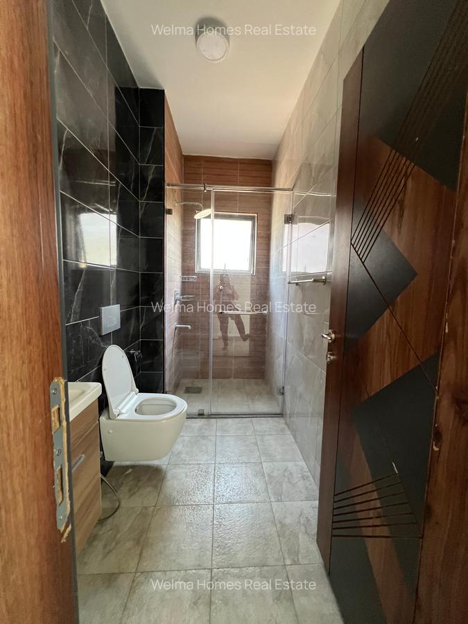 2 Bed Apartment with En Suite in Lavington - 13