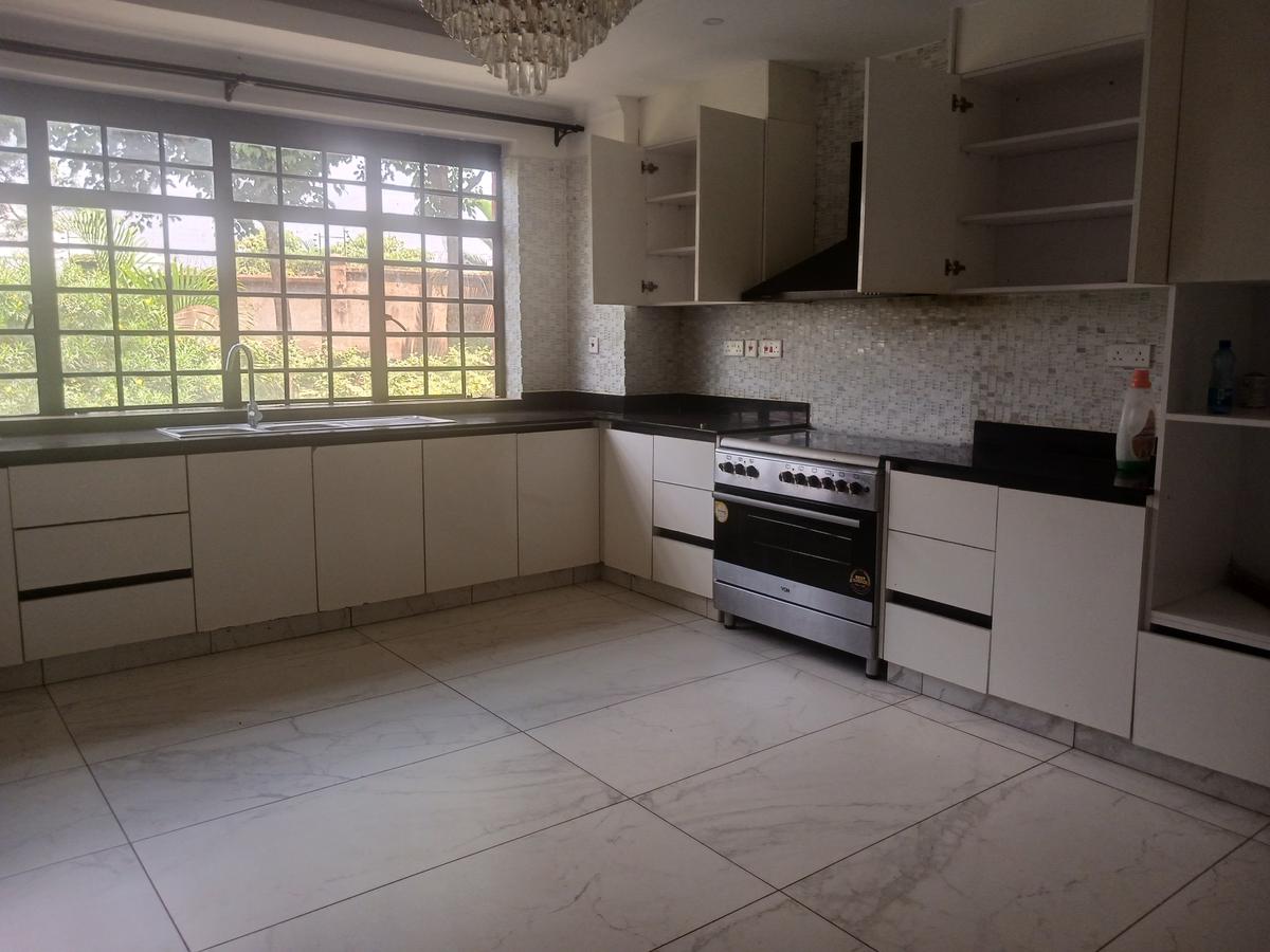 5 Bed House with En Suite at Kiambu Road - 14