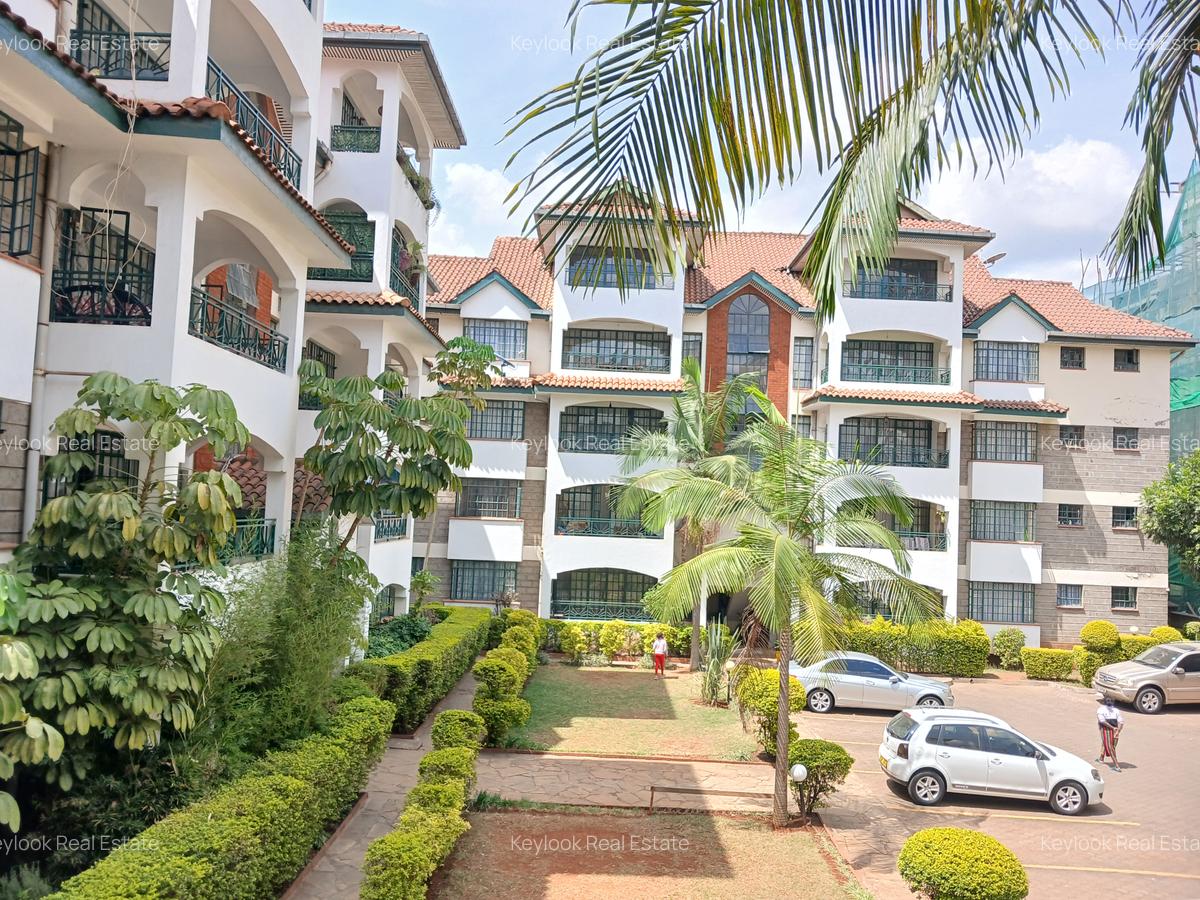 3 Bed Apartment with En Suite at Valley Arcade - 17