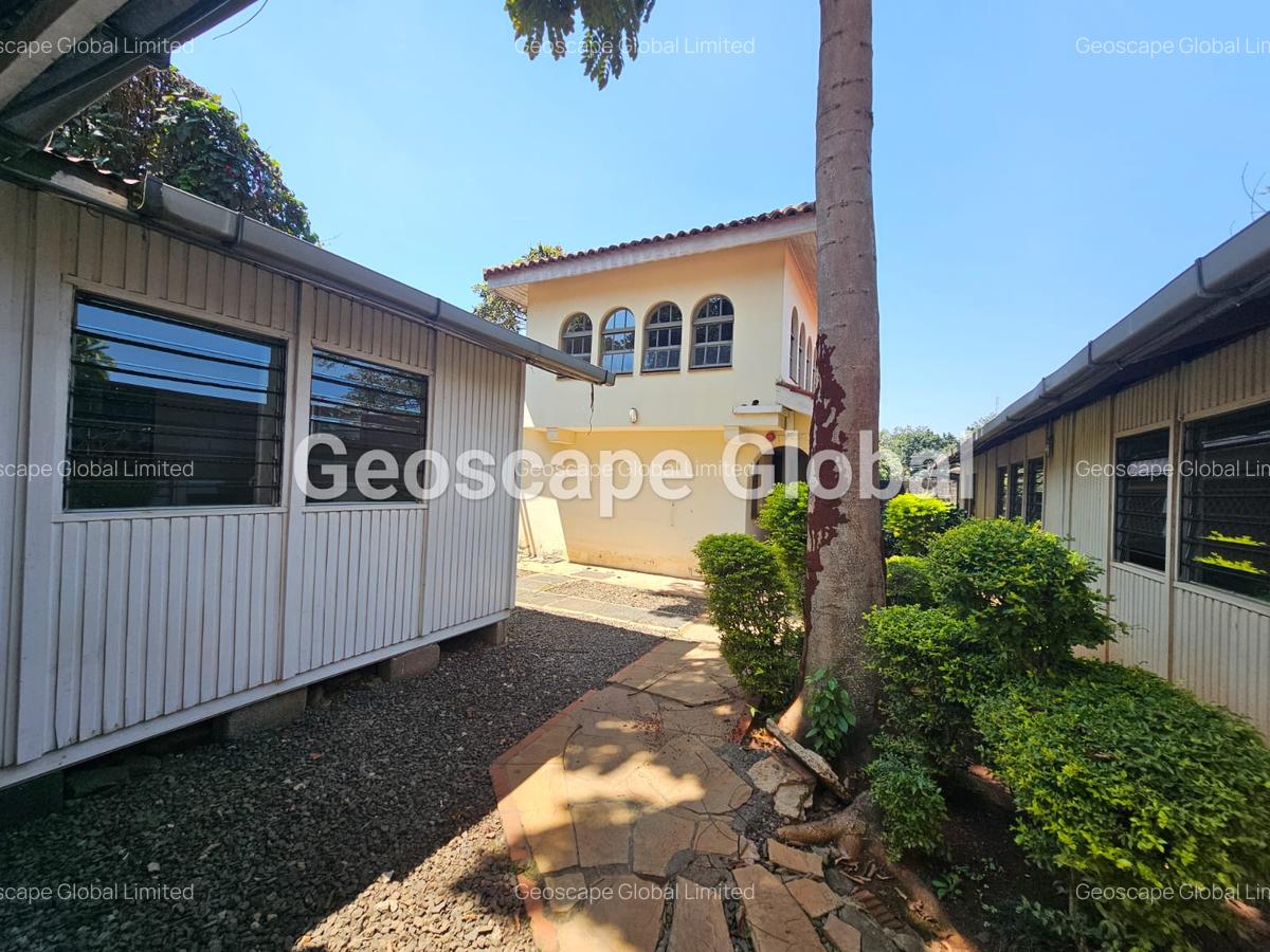 Commercial Property with Parking in Gigiri - 2