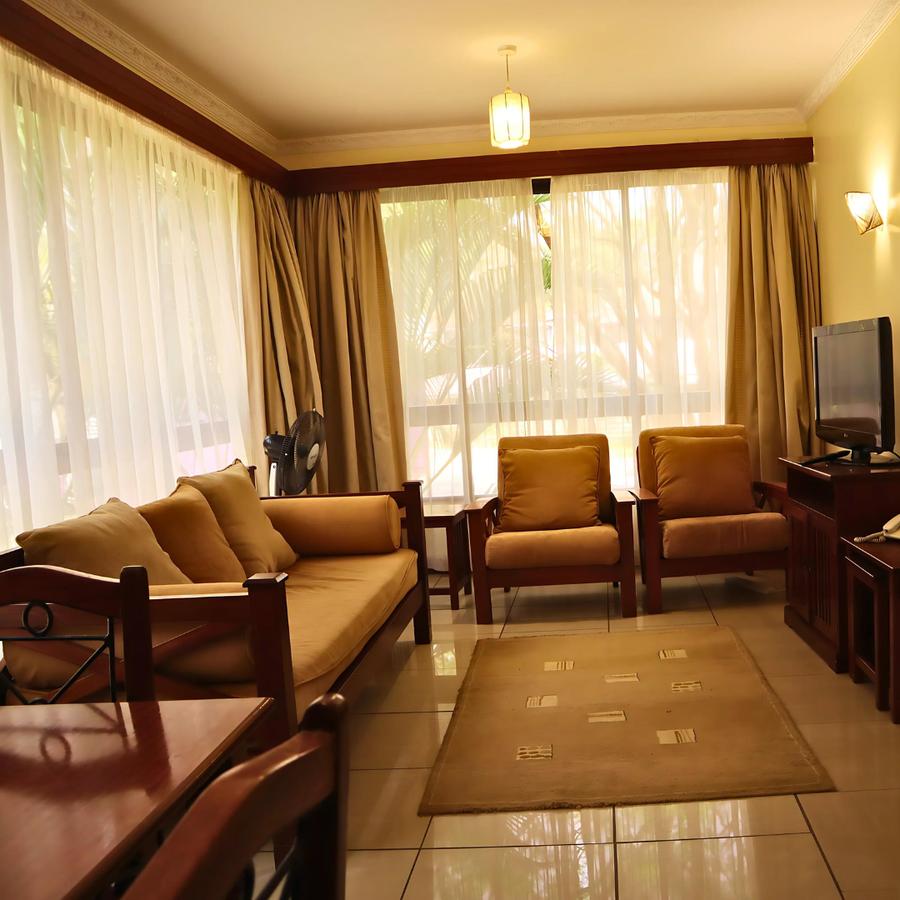 Furnished 2 Bed Apartment with En Suite in State House - 1