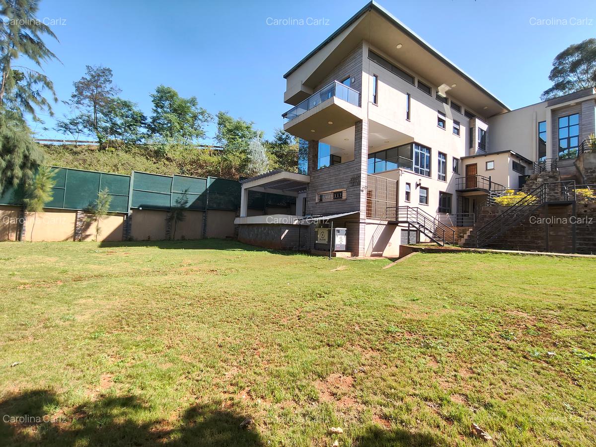 6 Bed House with En Suite at Westlands - 1