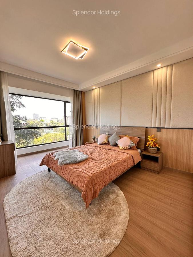 2 Bed Apartment with En Suite in Riverside - 2