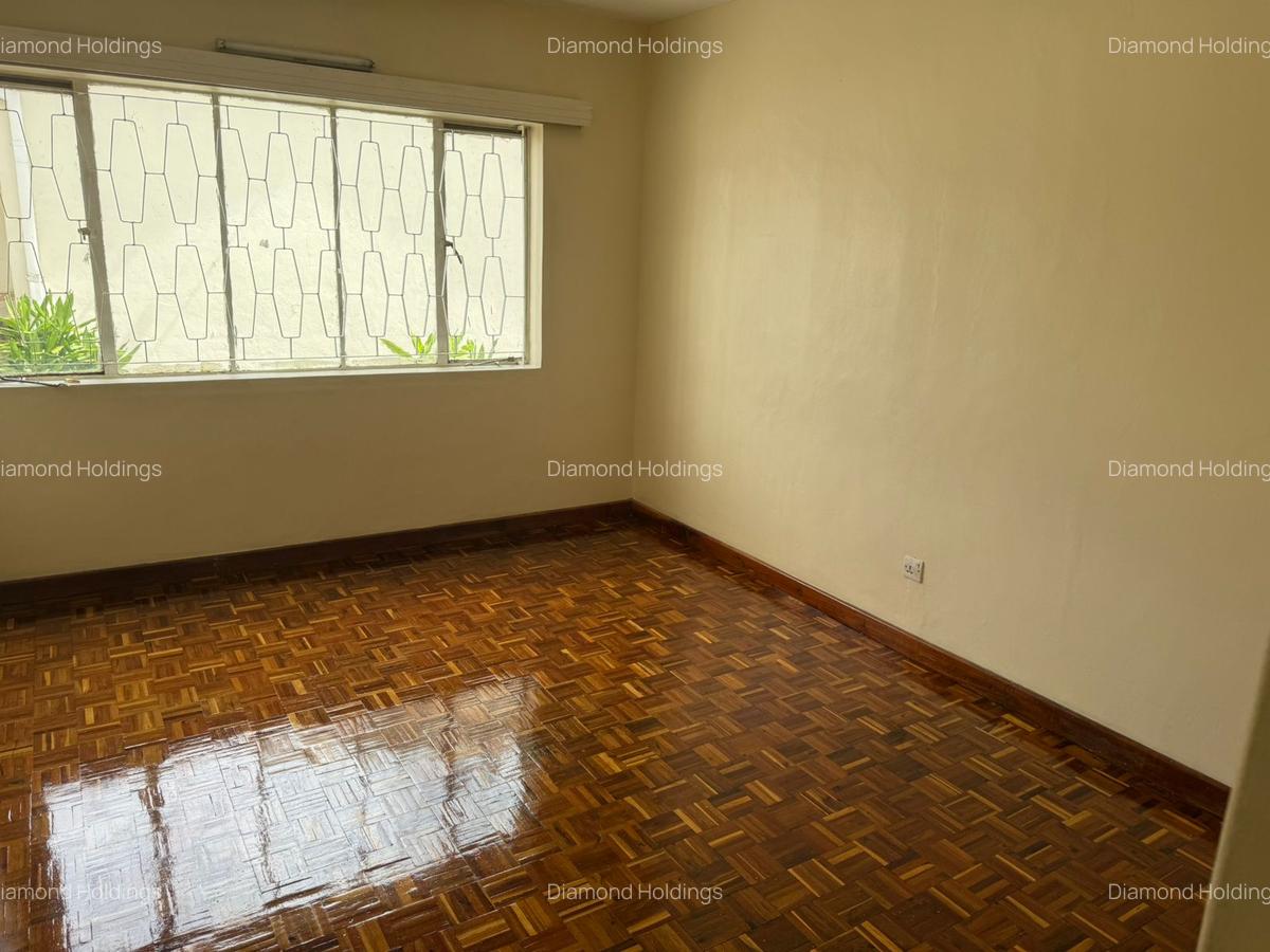 3 Bed Townhouse with En Suite at Parklands - 3