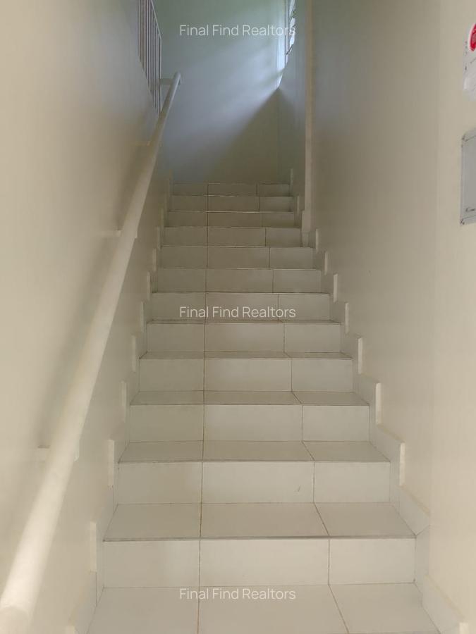 2 Bed House with Garden in Runda - 11