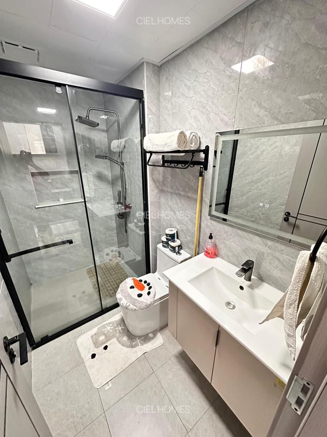 Studio Apartment with En Suite at Othaya Road - 11