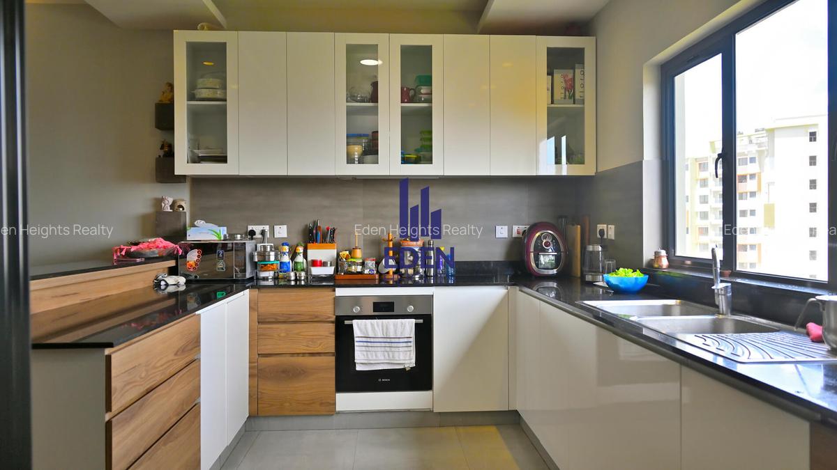 3 Bed Apartment with En Suite in Kileleshwa - 4