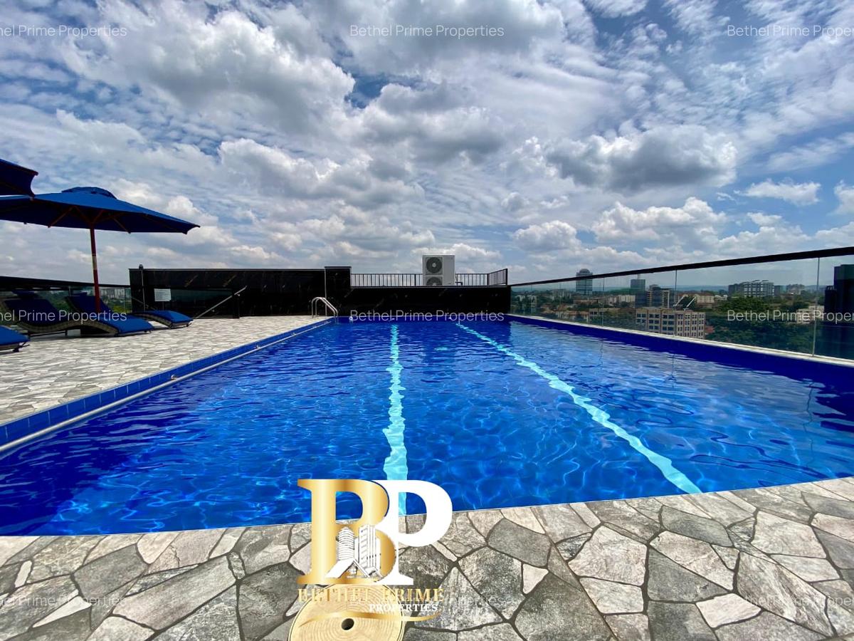 3 Bed Apartment with En Suite in Riverside - 4