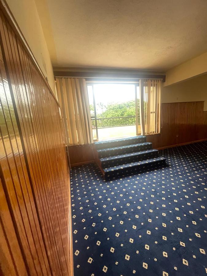 Commercial Property with Parking in Gigiri - 14