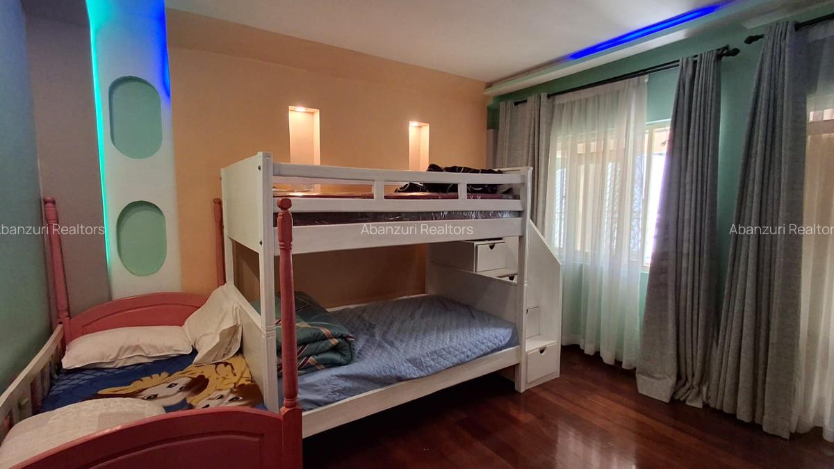 7 Bed Villa with En Suite at Kerarapon Drive - 3