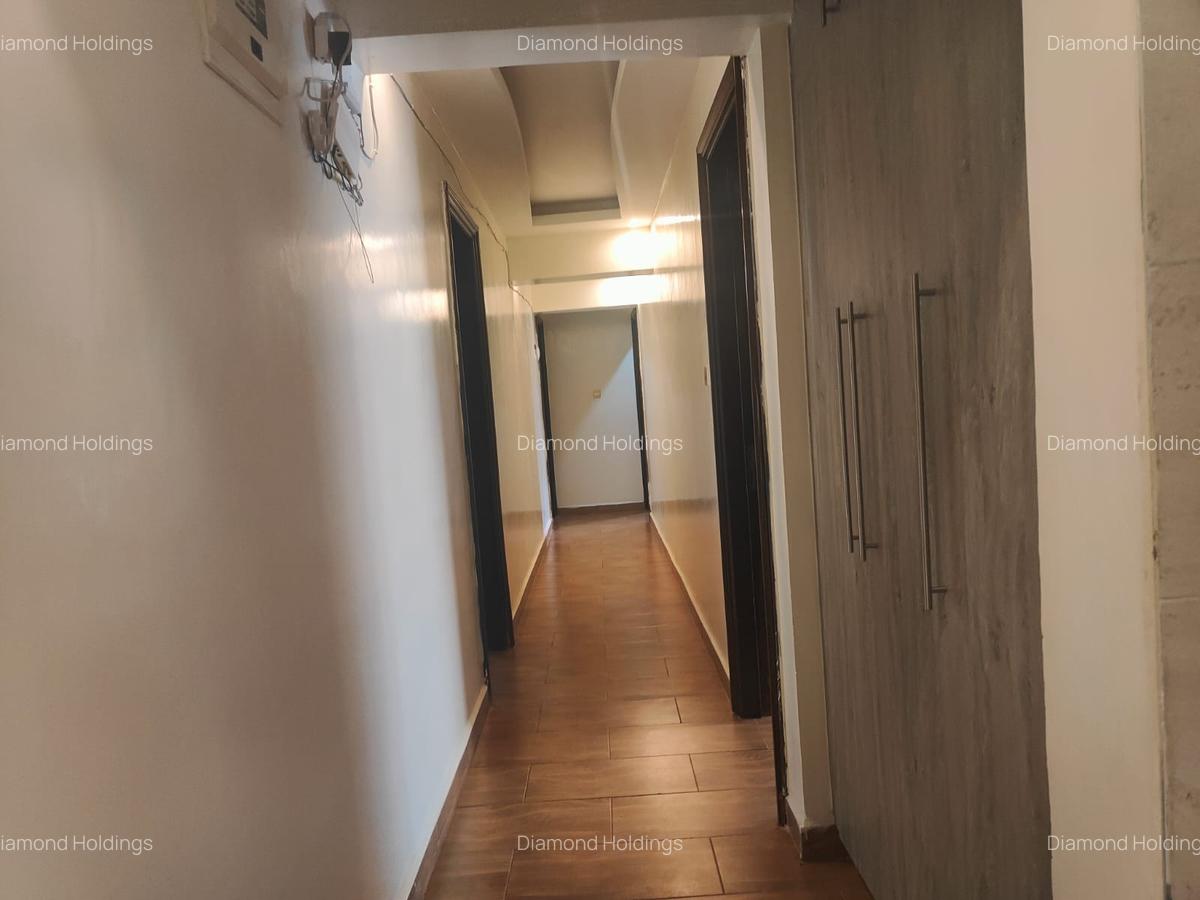 2 Bed Apartment with En Suite at Brookside - 7