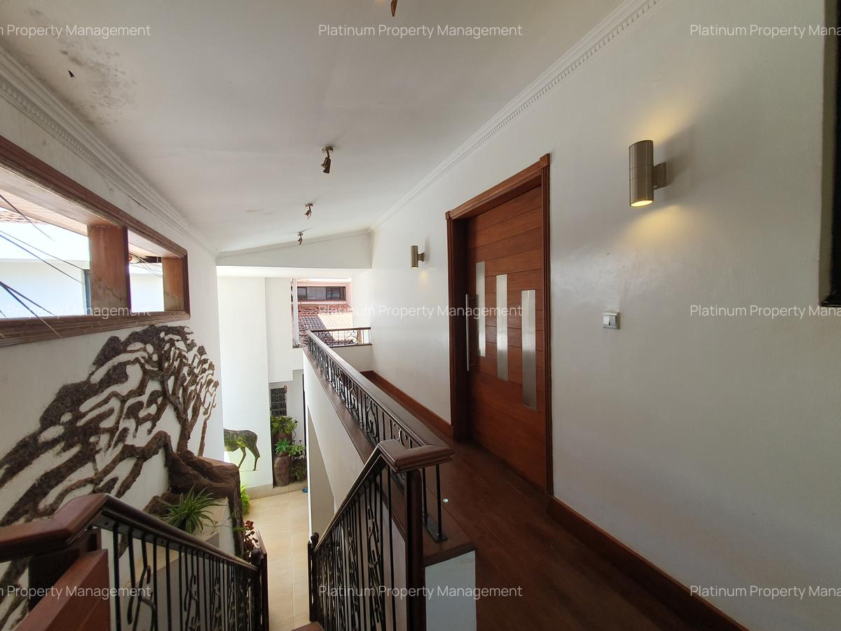 2 Bed Apartment with En Suite at Magnolia Close - 18