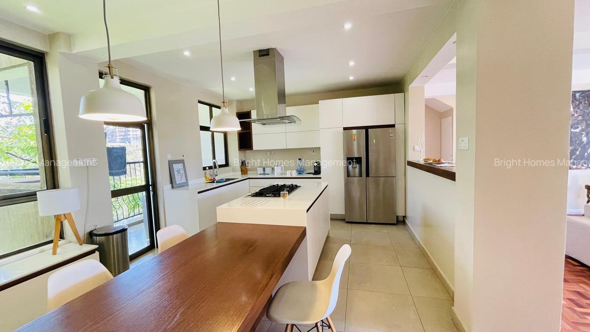 3 Bed Apartment with En Suite in Lavington - 7