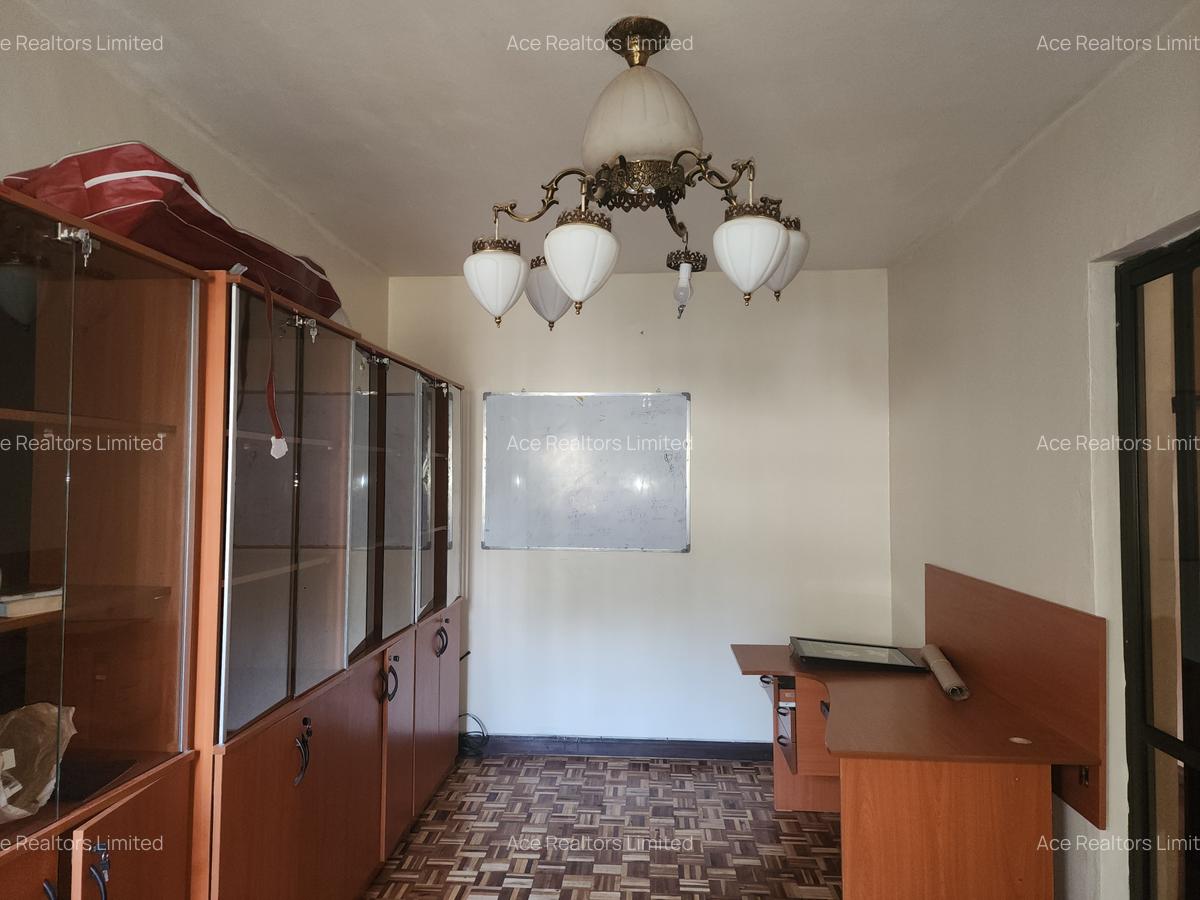 4 Bed Townhouse with En Suite at Laikipia Road - 6