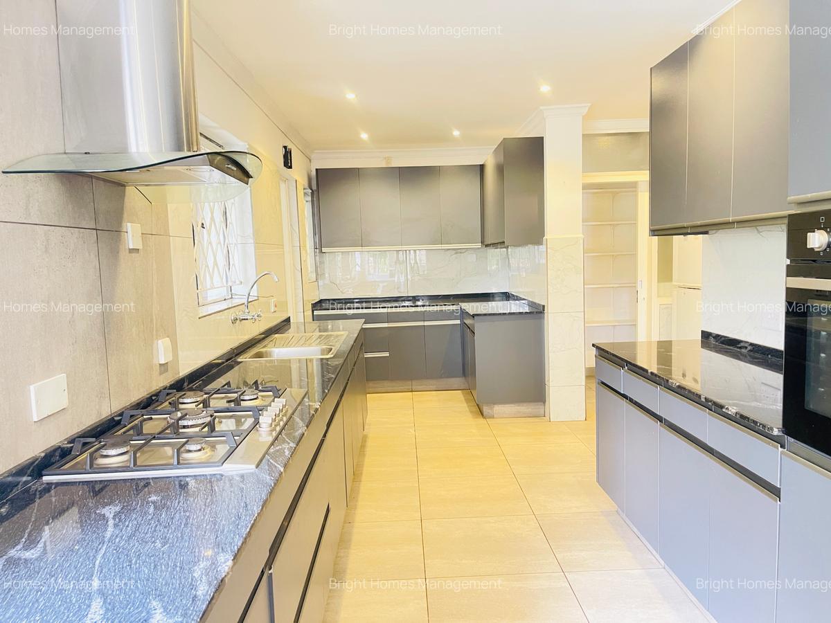 4 Bed House with En Suite in Gigiri - 13