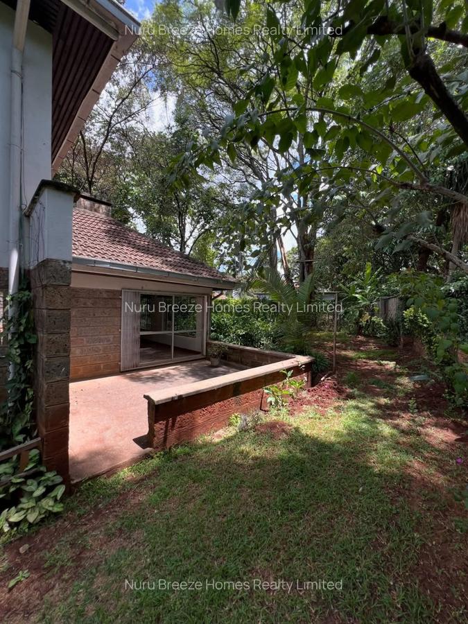 4 Bed Townhouse with En Suite in Lavington - 12