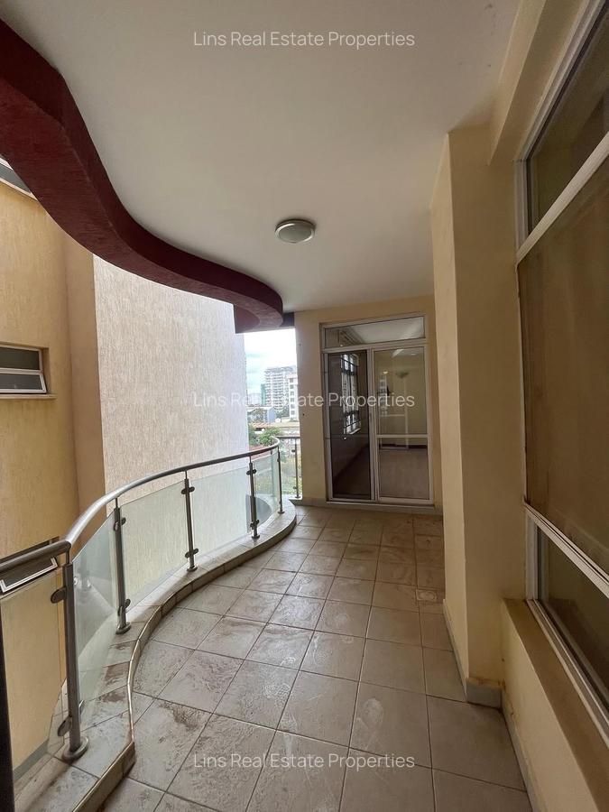 Serviced 4 Bed Apartment with En Suite in Parklands - 13