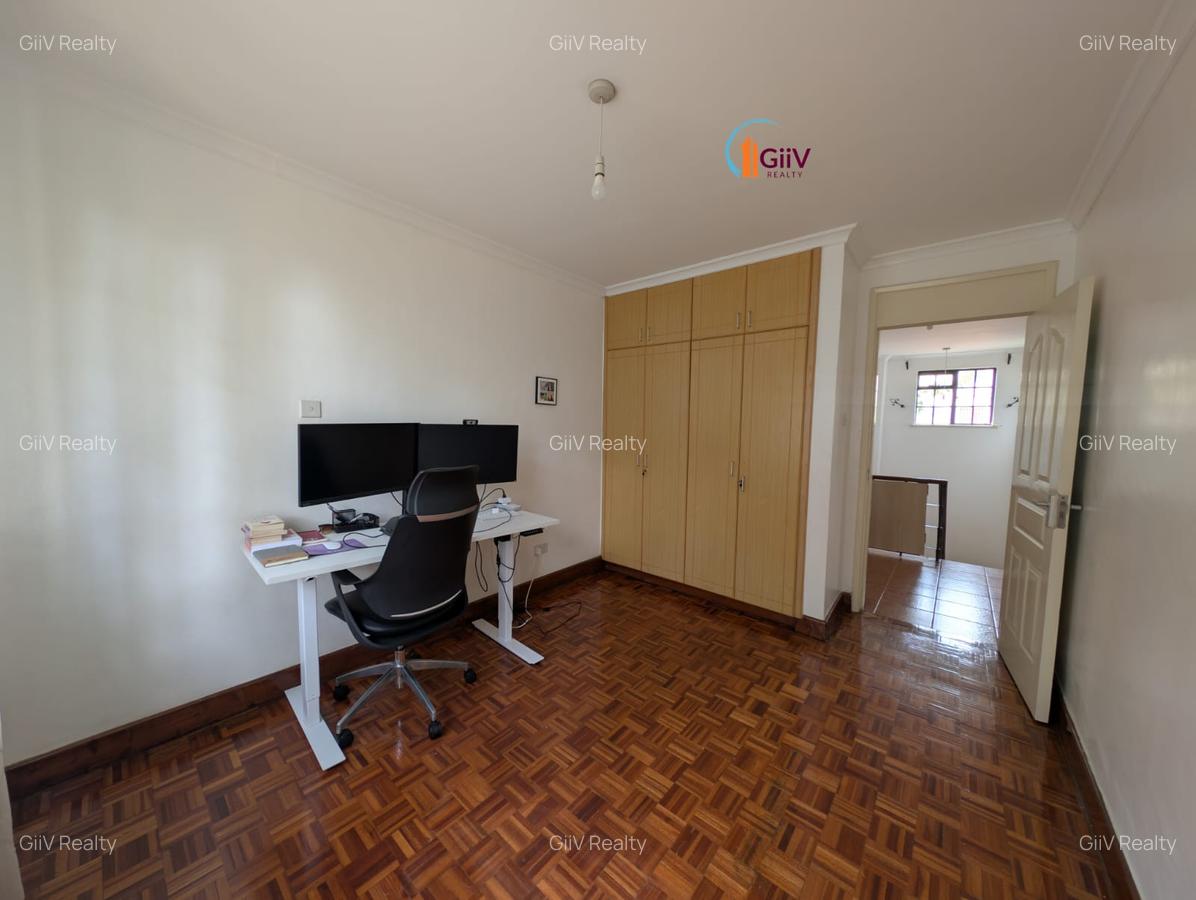 4 Bed Townhouse with En Suite in Loresho - 14