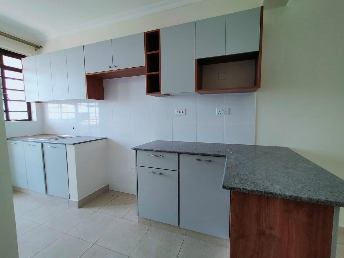 2 Bed Apartment with En Suite in Naivasha Road - 18