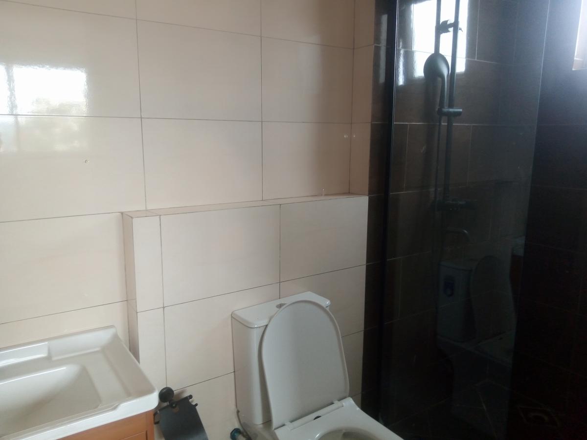 3 Bed Apartment with En Suite in Westlands Area - 9