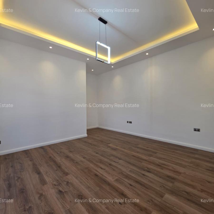 5 Bed Villa with Swimming Pool in Lavington - 20