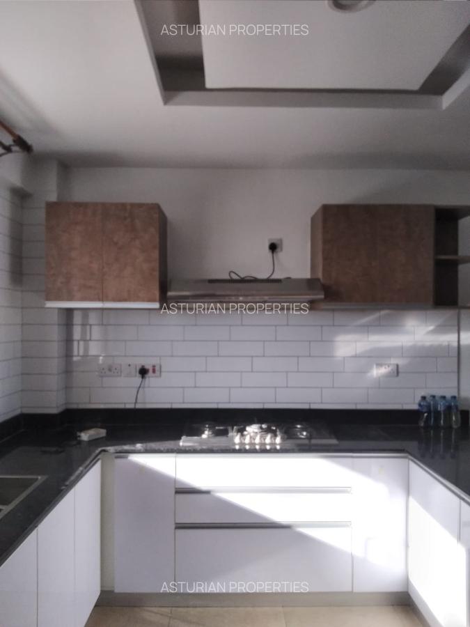 4 Bed Apartment with En Suite in Lavington - 18