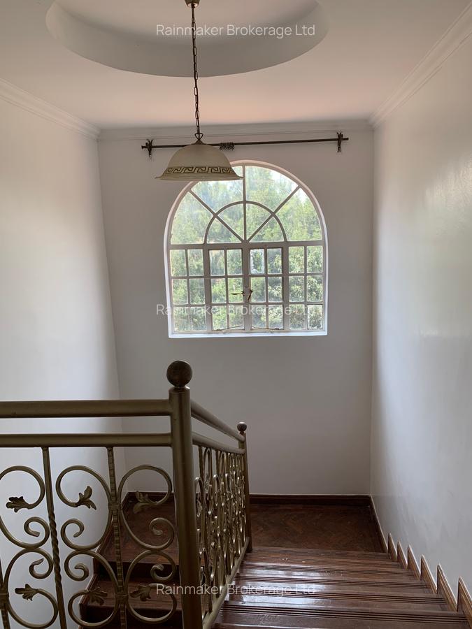 4 Bed Townhouse with En Suite at Ruaka Drive - 10