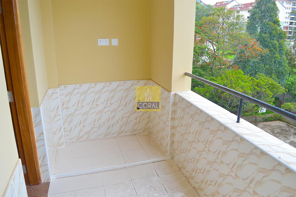 3 Bed Apartment with En Suite at Nairobi - 18