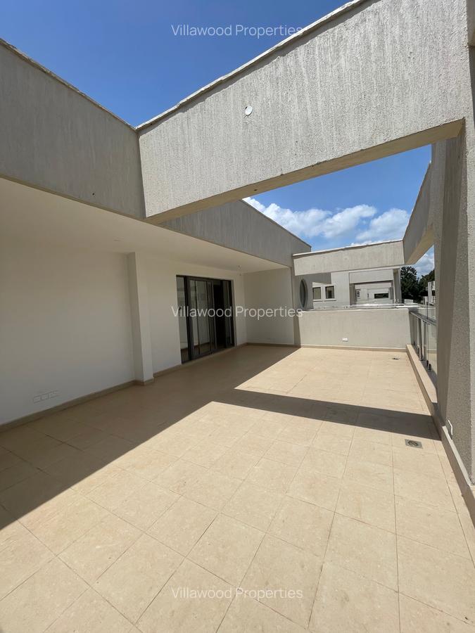 6 Bed Villa with En Suite in Lavington - 17