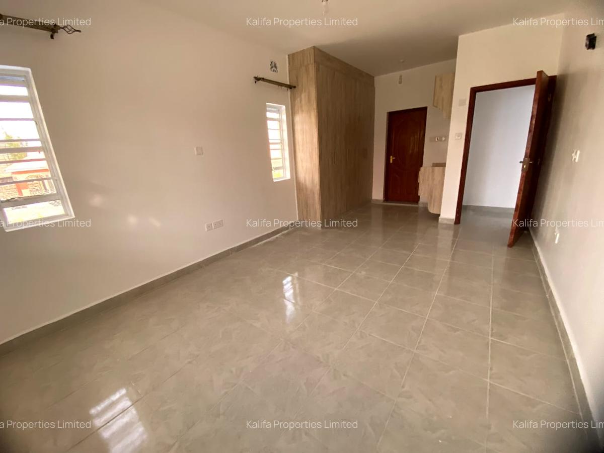 3 Bed House with En Suite in Kitengela - 11