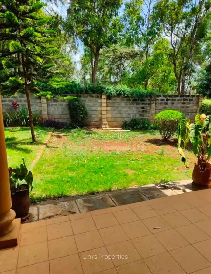 4 Bed Townhouse with En Suite at Kerarapon Road - 3