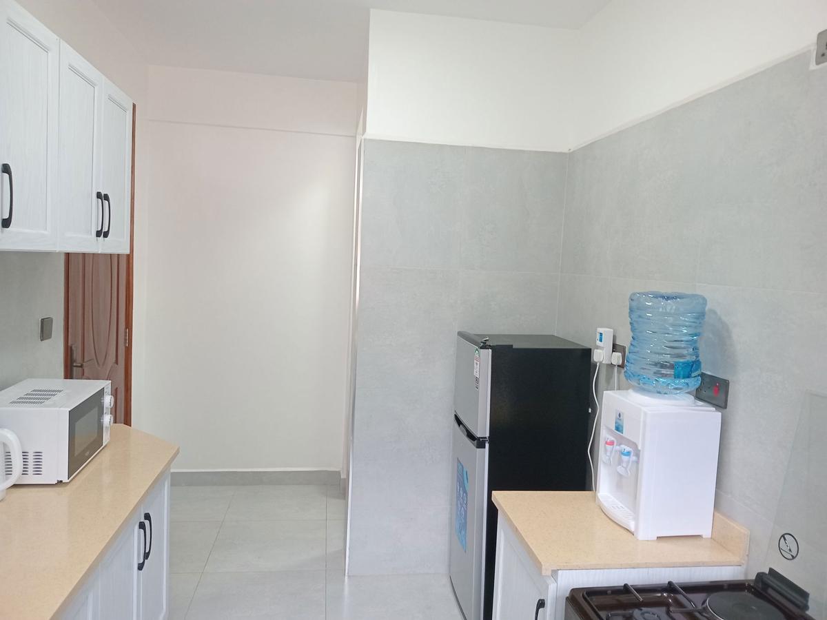 Furnished 2 Bed Apartment with En Suite in Westlands Area - 10