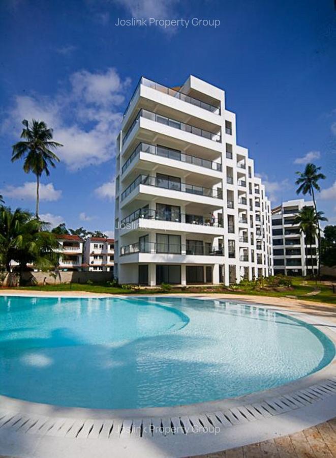 3 Bed Apartment with En Suite in Nyali Area - 2