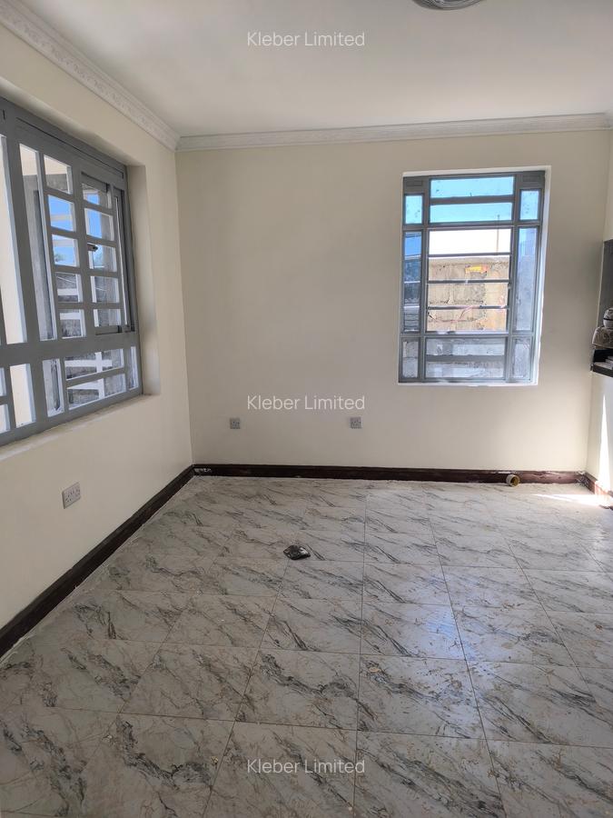 6 Bed House with En Suite in Gikambura - 2