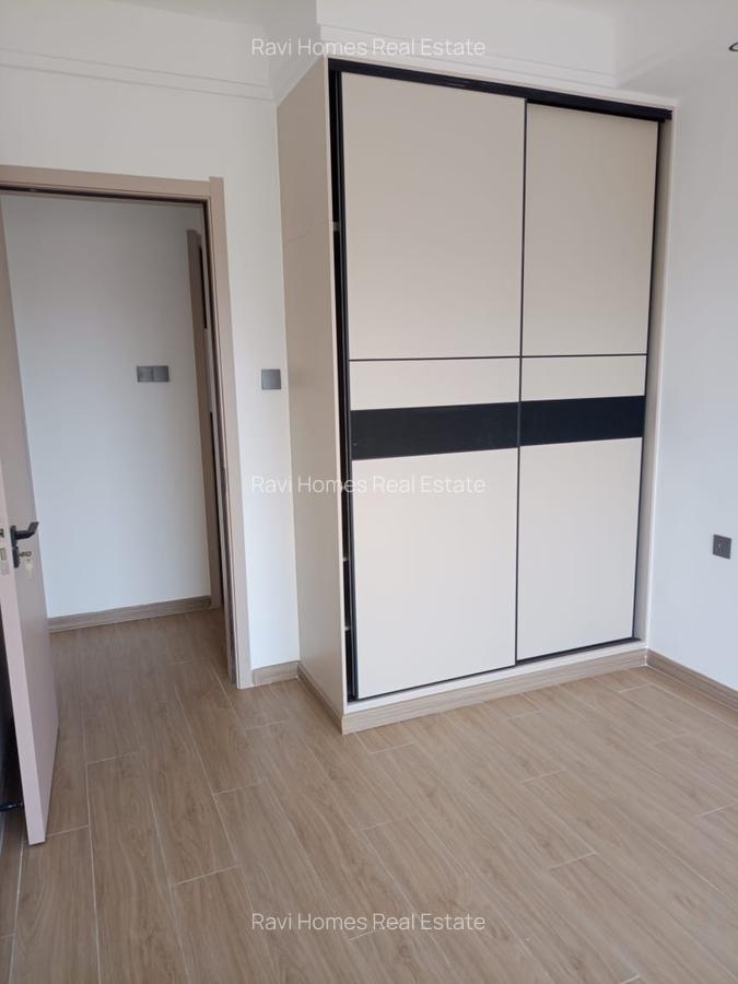 2 Bed Apartment with En Suite in Kilimani - 11