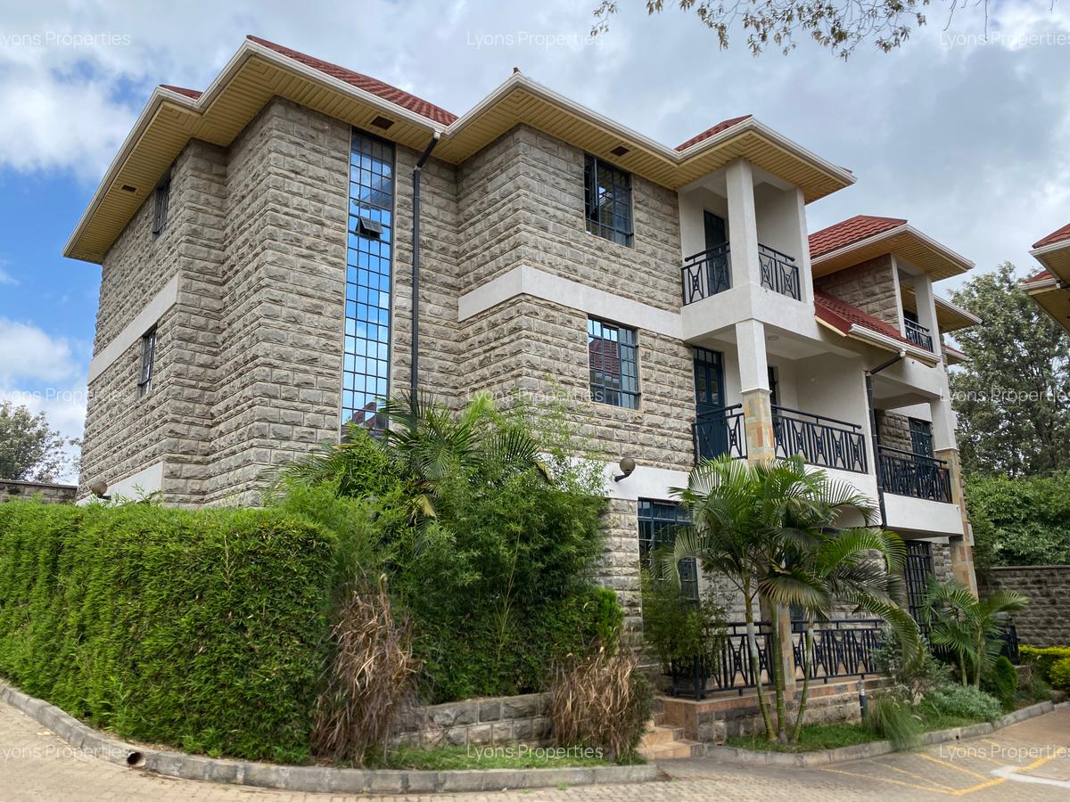 4 Bed Villa with En Suite at Near Maasai Mall - 15