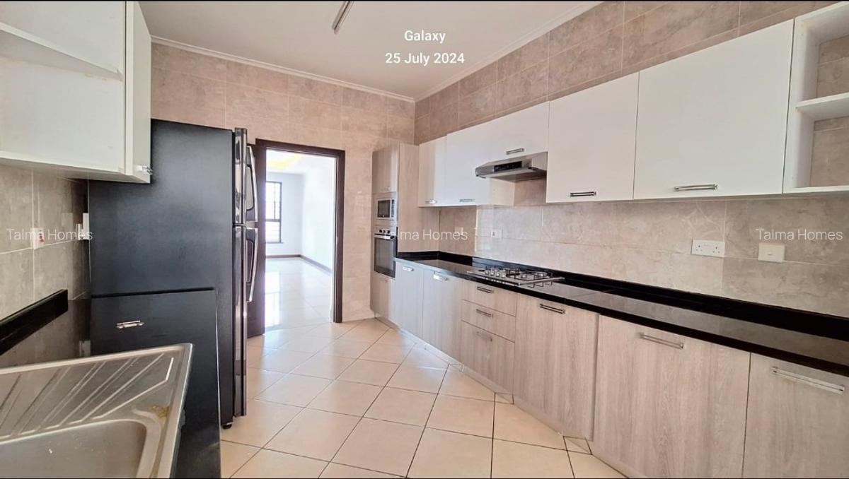 3 Bed Apartment with En Suite in General Mathenge - 3