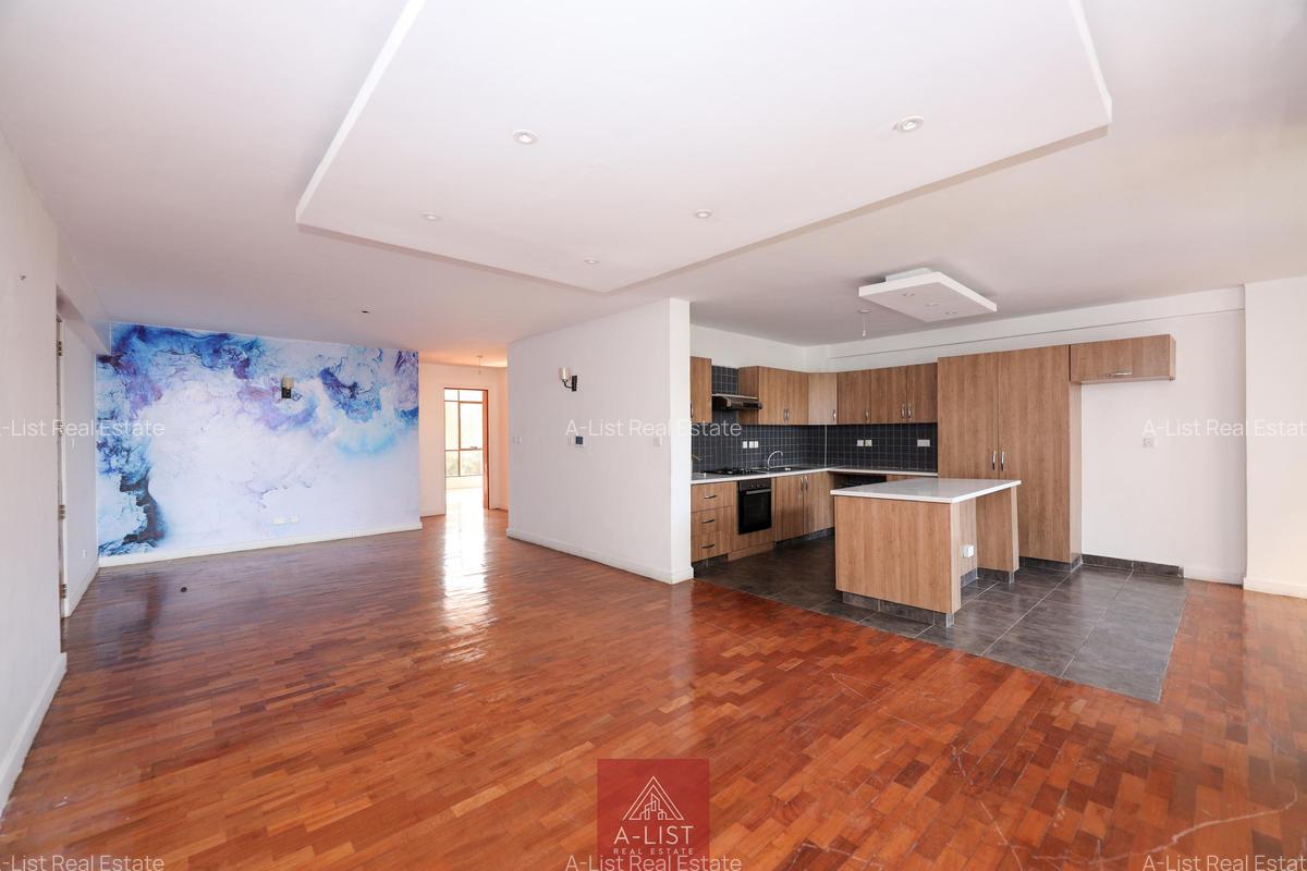 2 Bed Apartment with En Suite at Dennis Pritt - 12