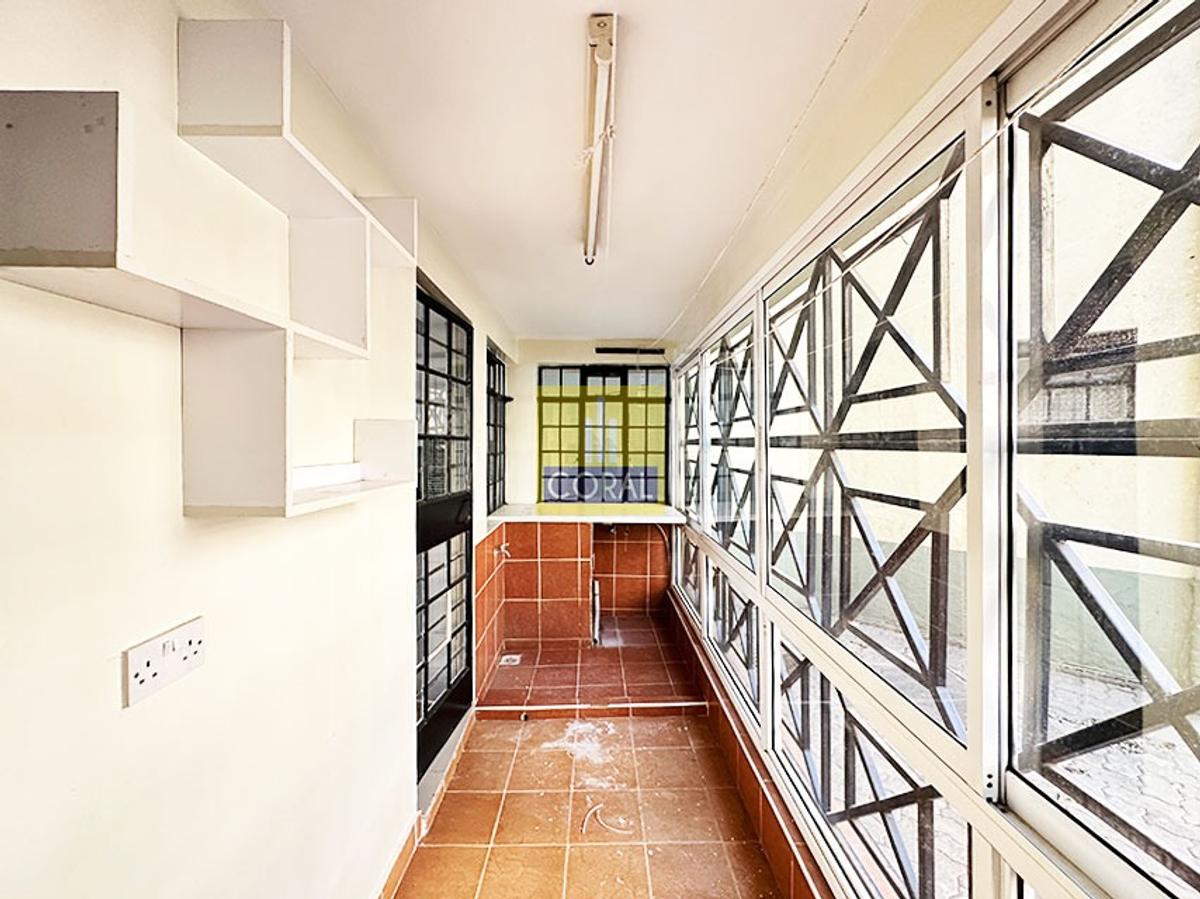 4 Bed Apartment with En Suite at Kirichwa Rd - 5