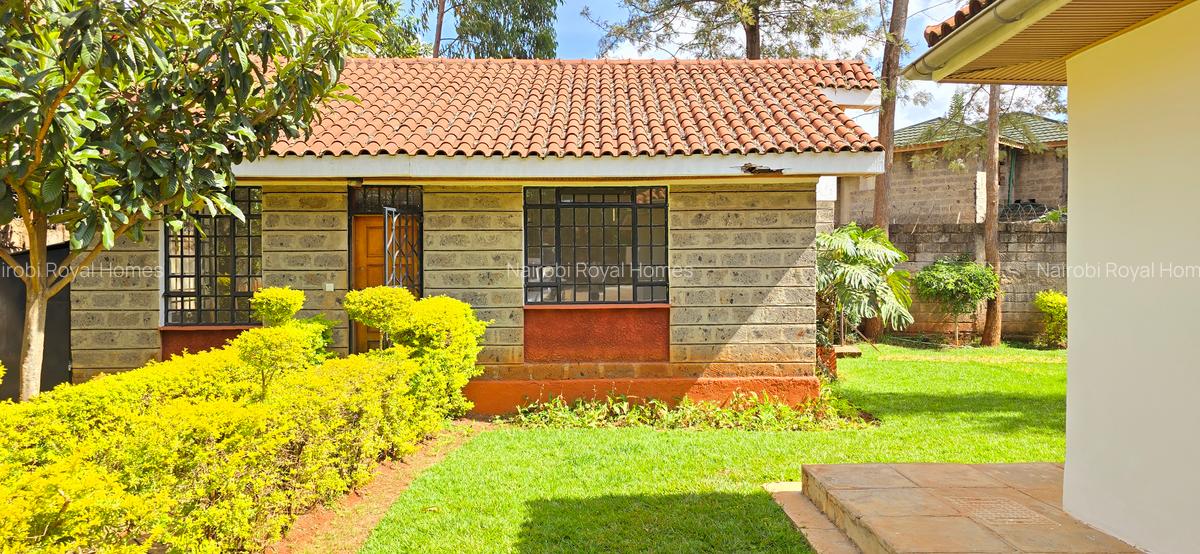 5 Bed House with En Suite at Runda Road - 18
