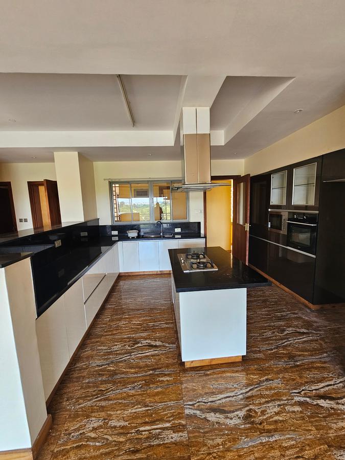 3 Bed Apartment with En Suite at Kileleshwa - 5