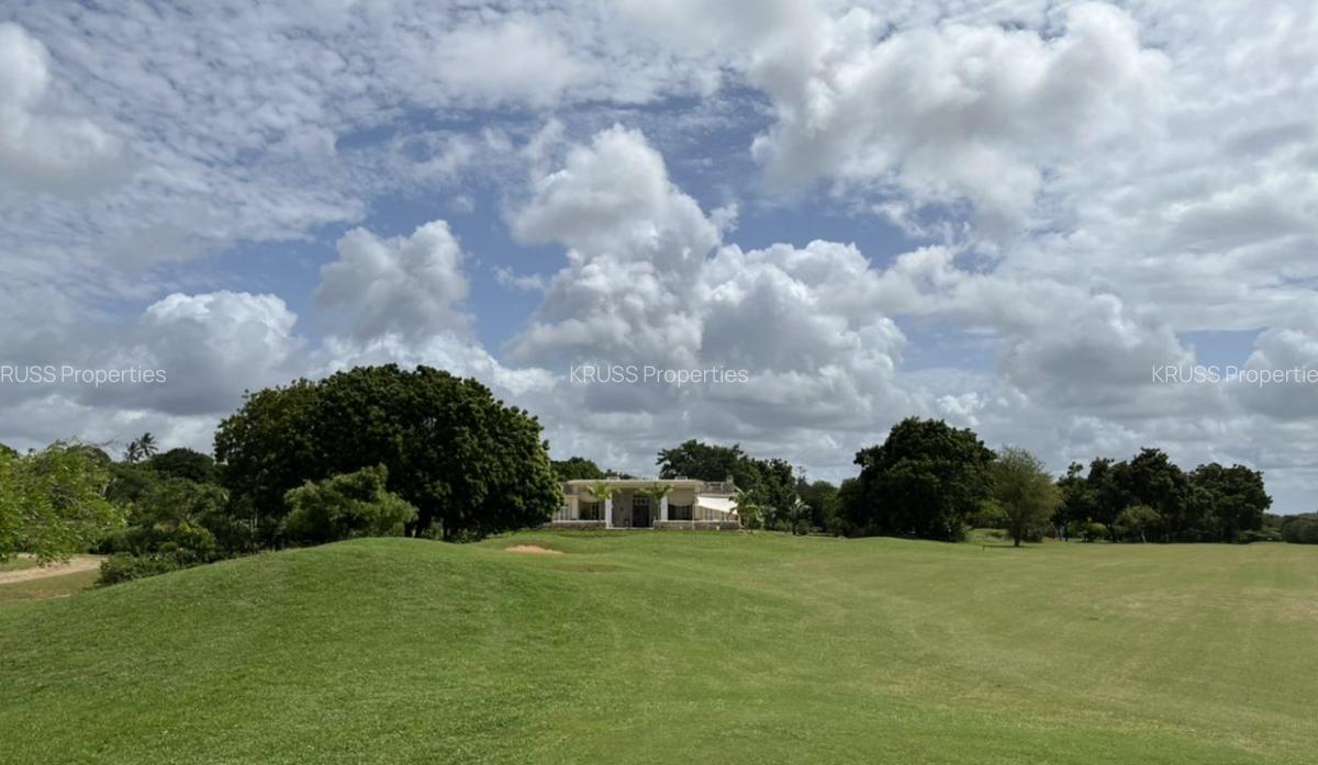 4 Bed House with En Suite in Vipingo - 6