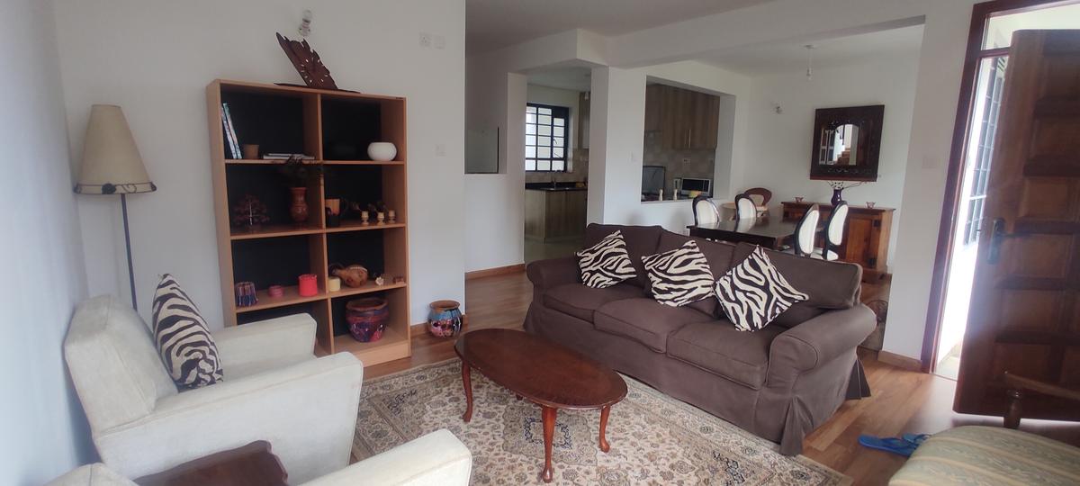 4 Bed Townhouse with En Suite at Banana - 2