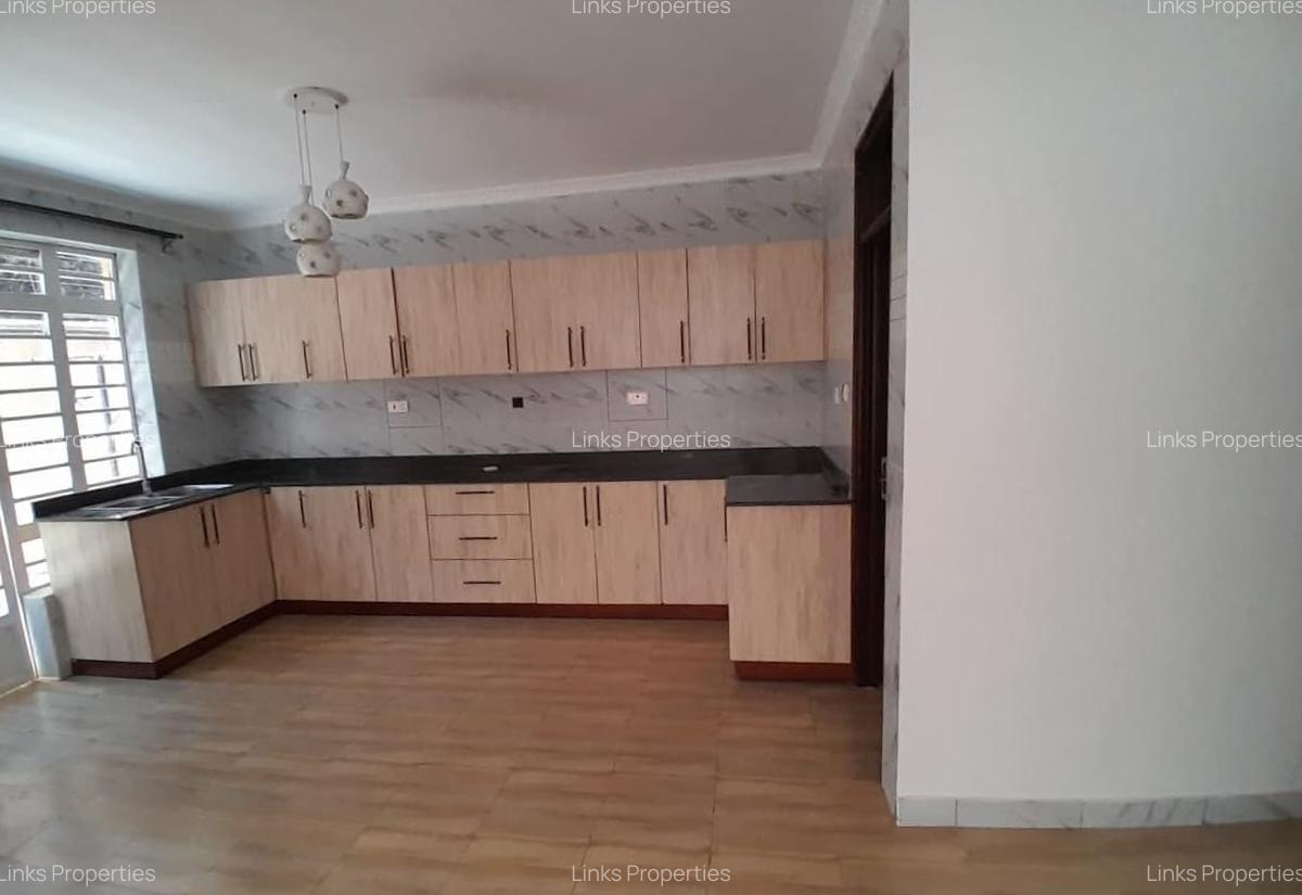 6 Bed Townhouse with En Suite at Karen - 5