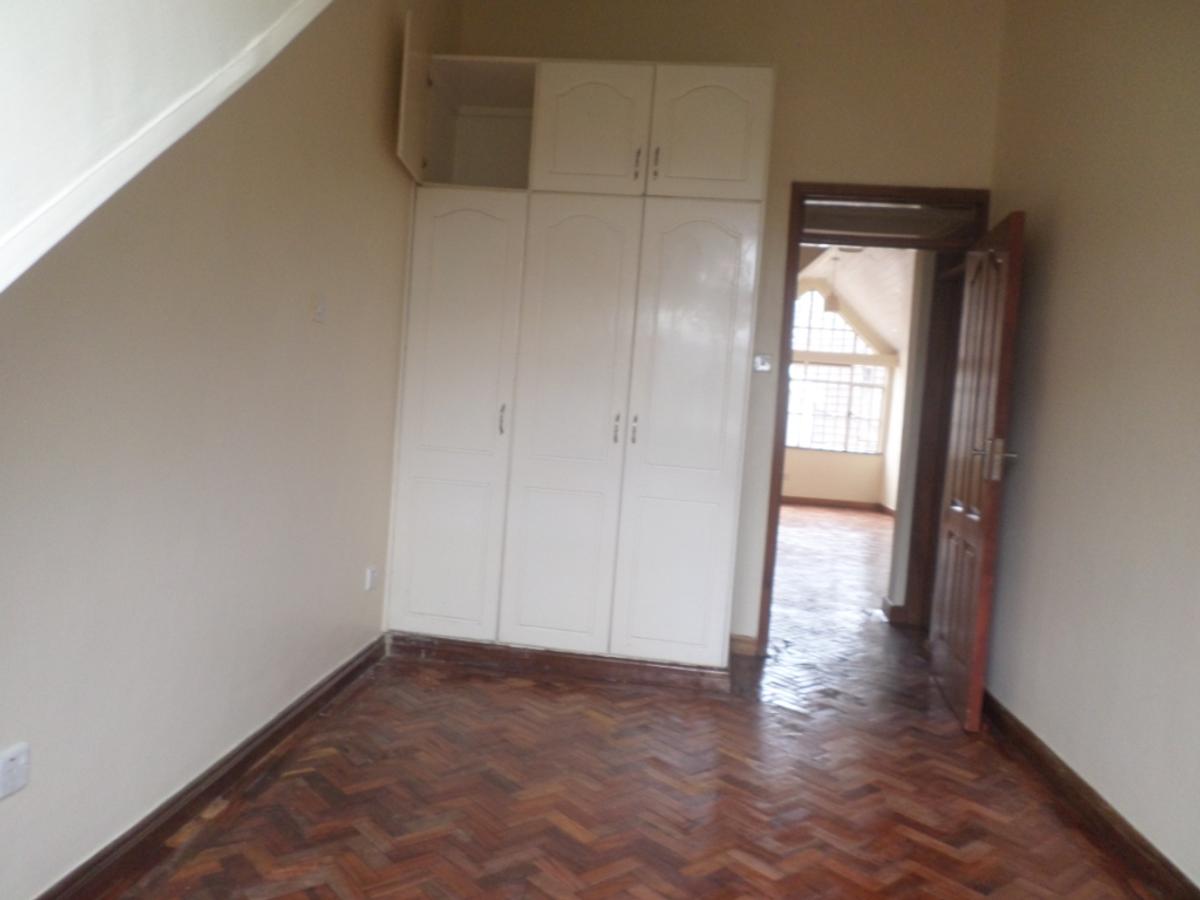 2 Bed Apartment with En Suite at Kilimani - 9