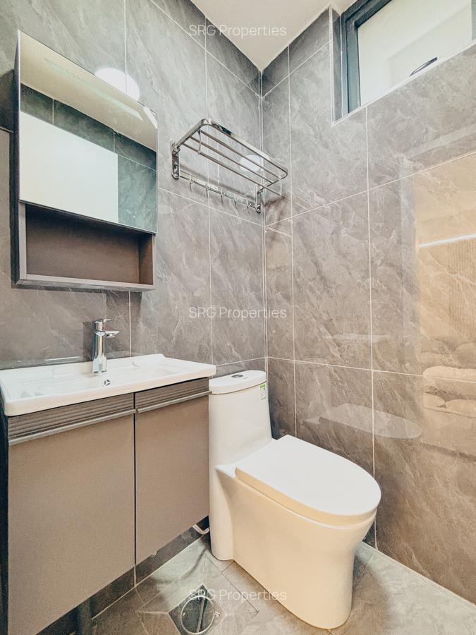 2 Bed Apartment with En Suite in Kilimani - 5