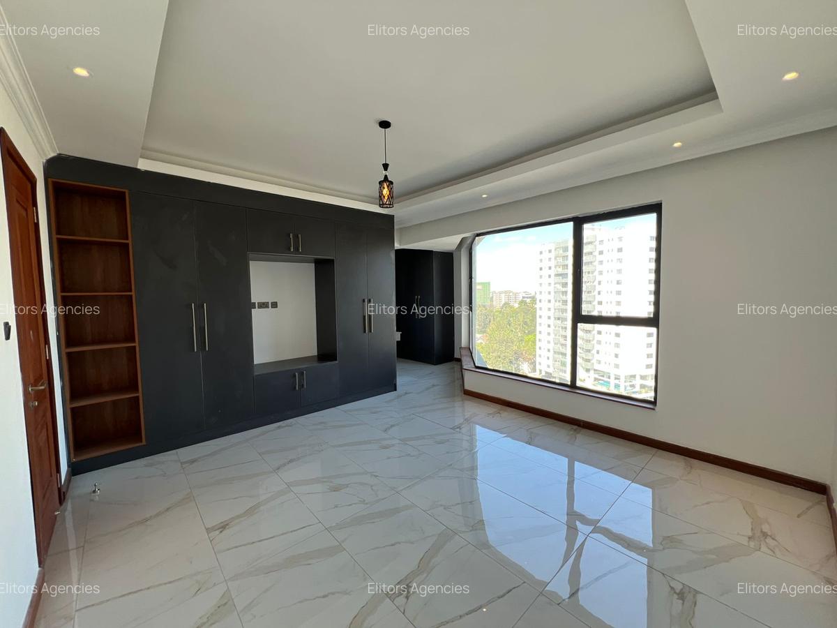 3 Bed Apartment with En Suite at Makueni Road - 14